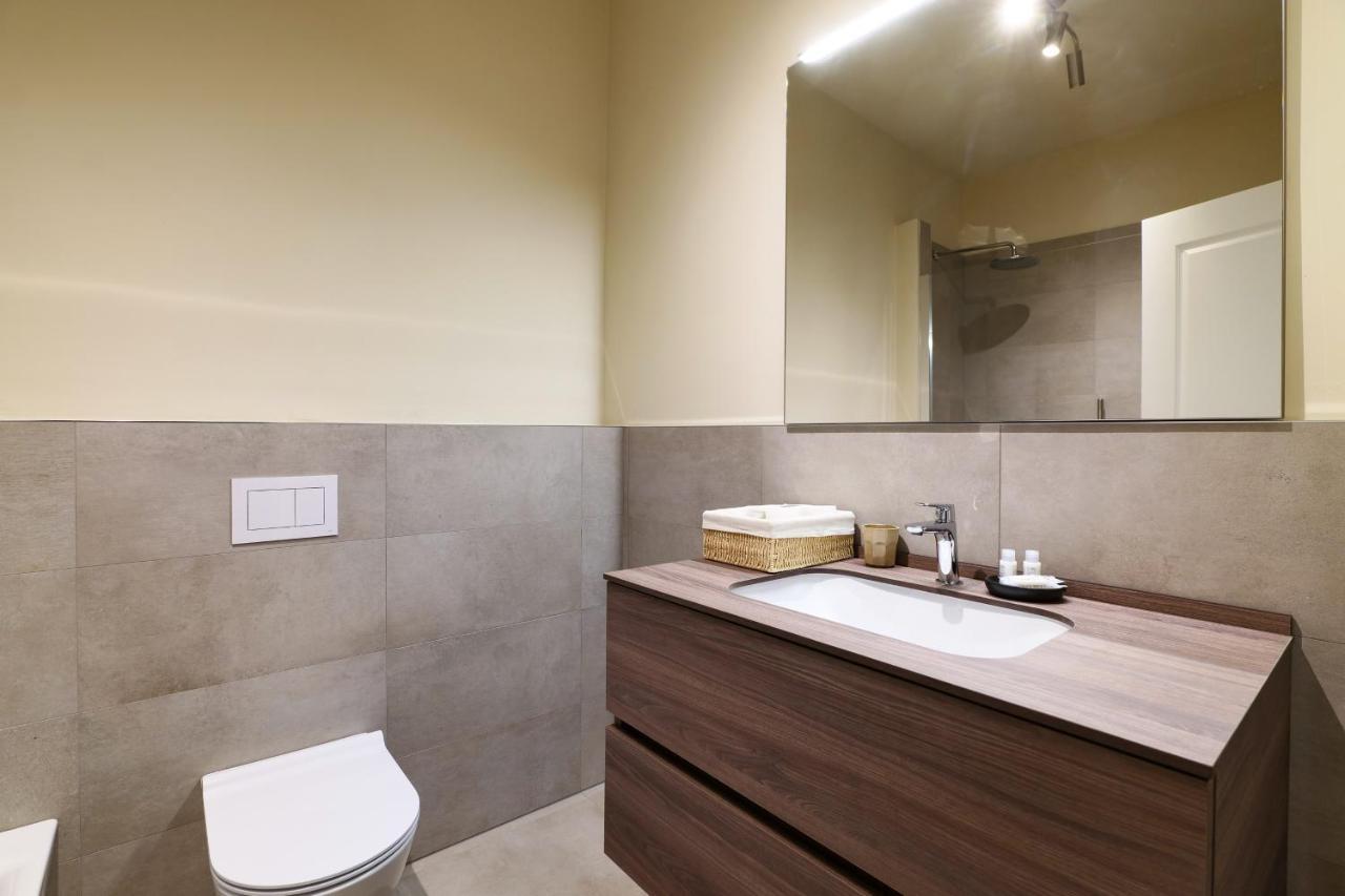 Luxury San Babila Apartment Milaan Buitenkant foto